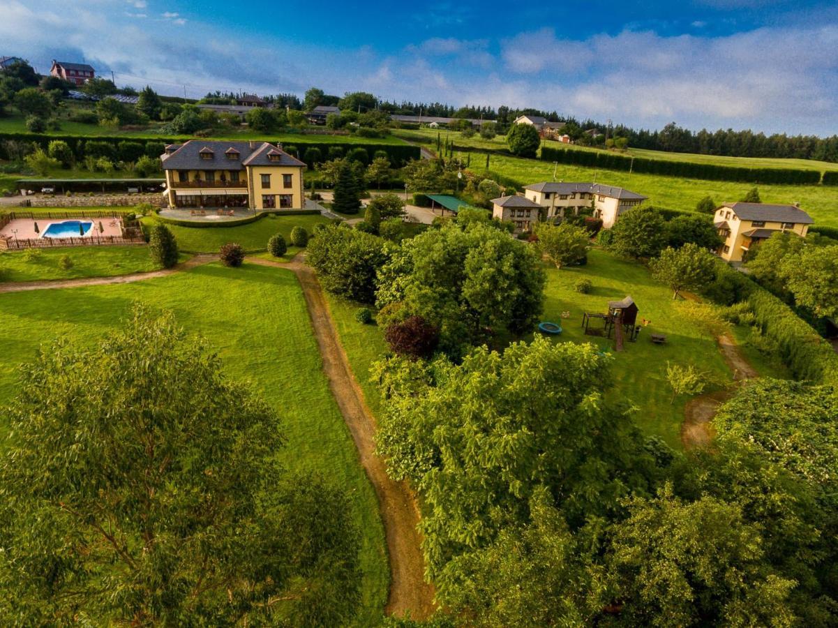 Hotel Hacienda Llamabua Navia Eksteriør bilde