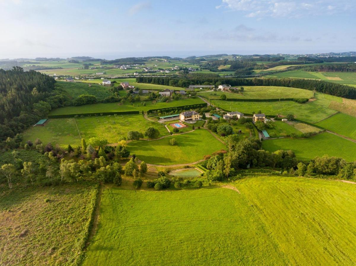 Hotel Hacienda Llamabua Navia Eksteriør bilde