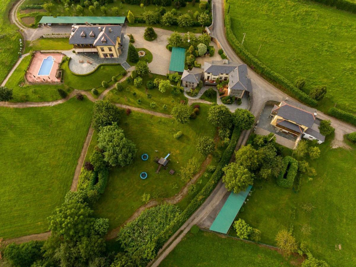 Hotel Hacienda Llamabua Navia Eksteriør bilde