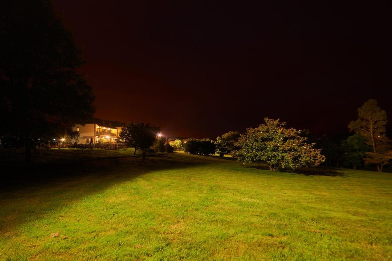 Hotel Hacienda Llamabua Navia Eksteriør bilde