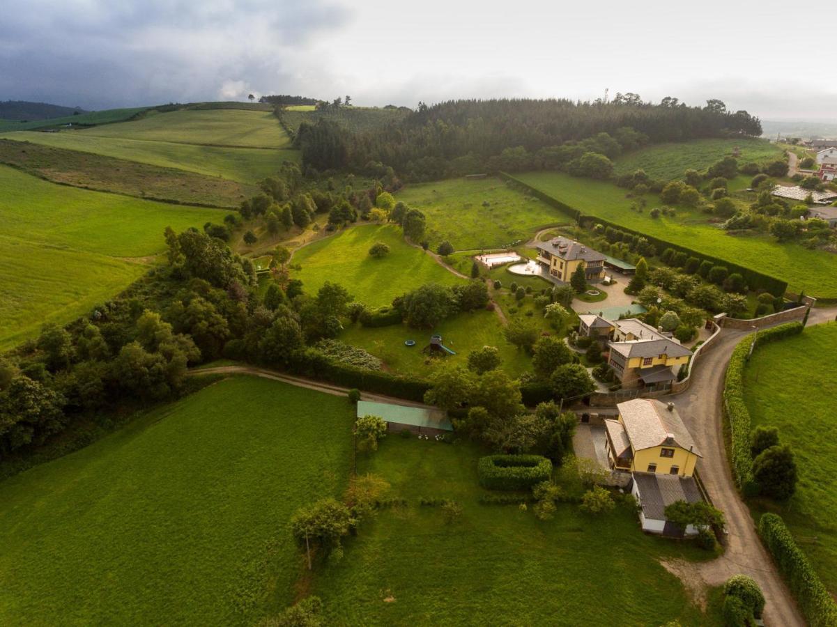 Hotel Hacienda Llamabua Navia Eksteriør bilde
