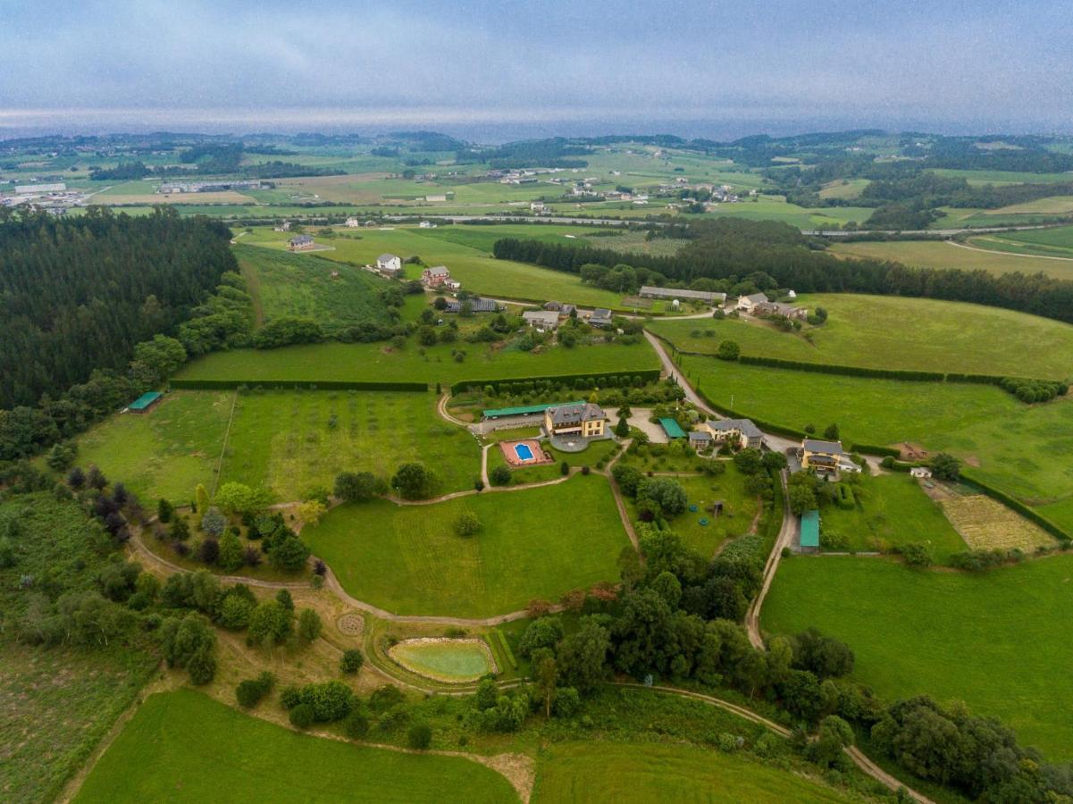 Hotel Hacienda Llamabua Navia Eksteriør bilde