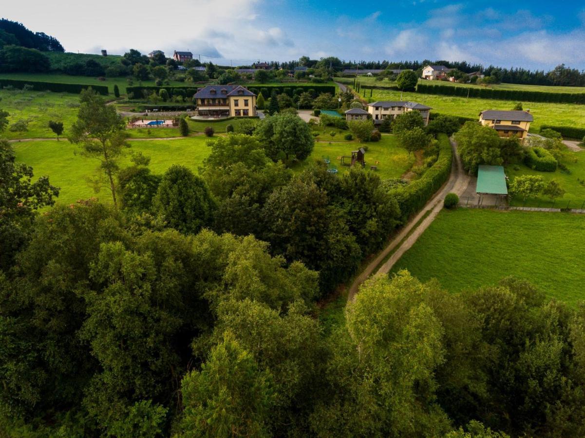 Hotel Hacienda Llamabua Navia Eksteriør bilde