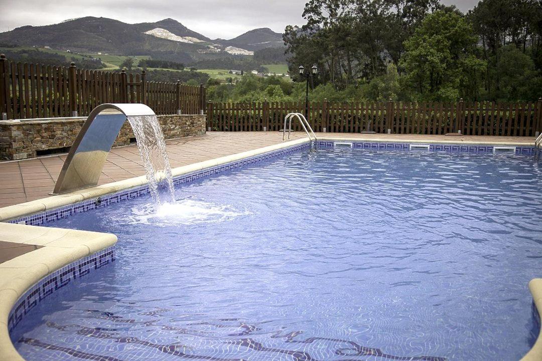 Hotel Hacienda Llamabua Navia Eksteriør bilde